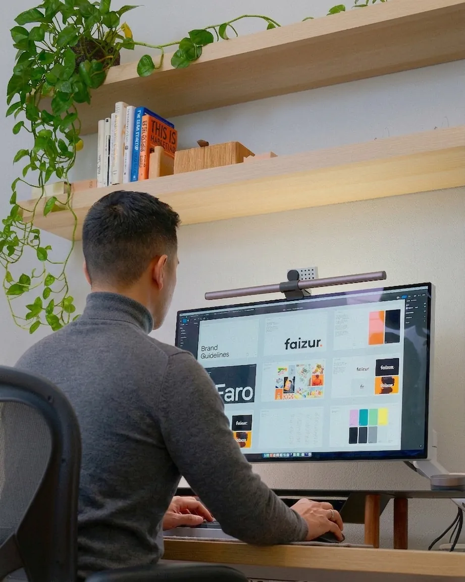 Il team Addivenire al lavoro su un progetto